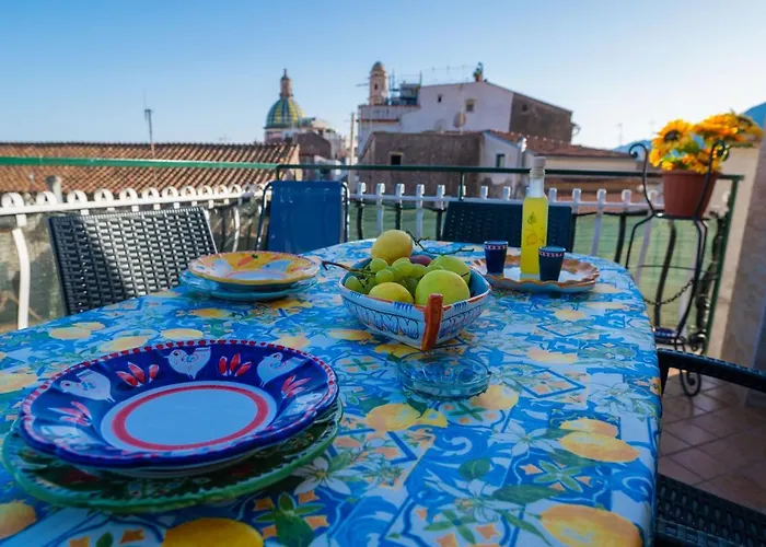 Casa Teresa Nel Centro Di Vietri